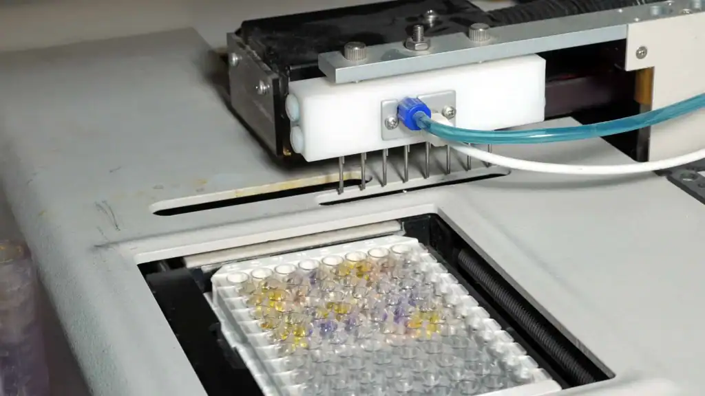automated fluid handling instrument